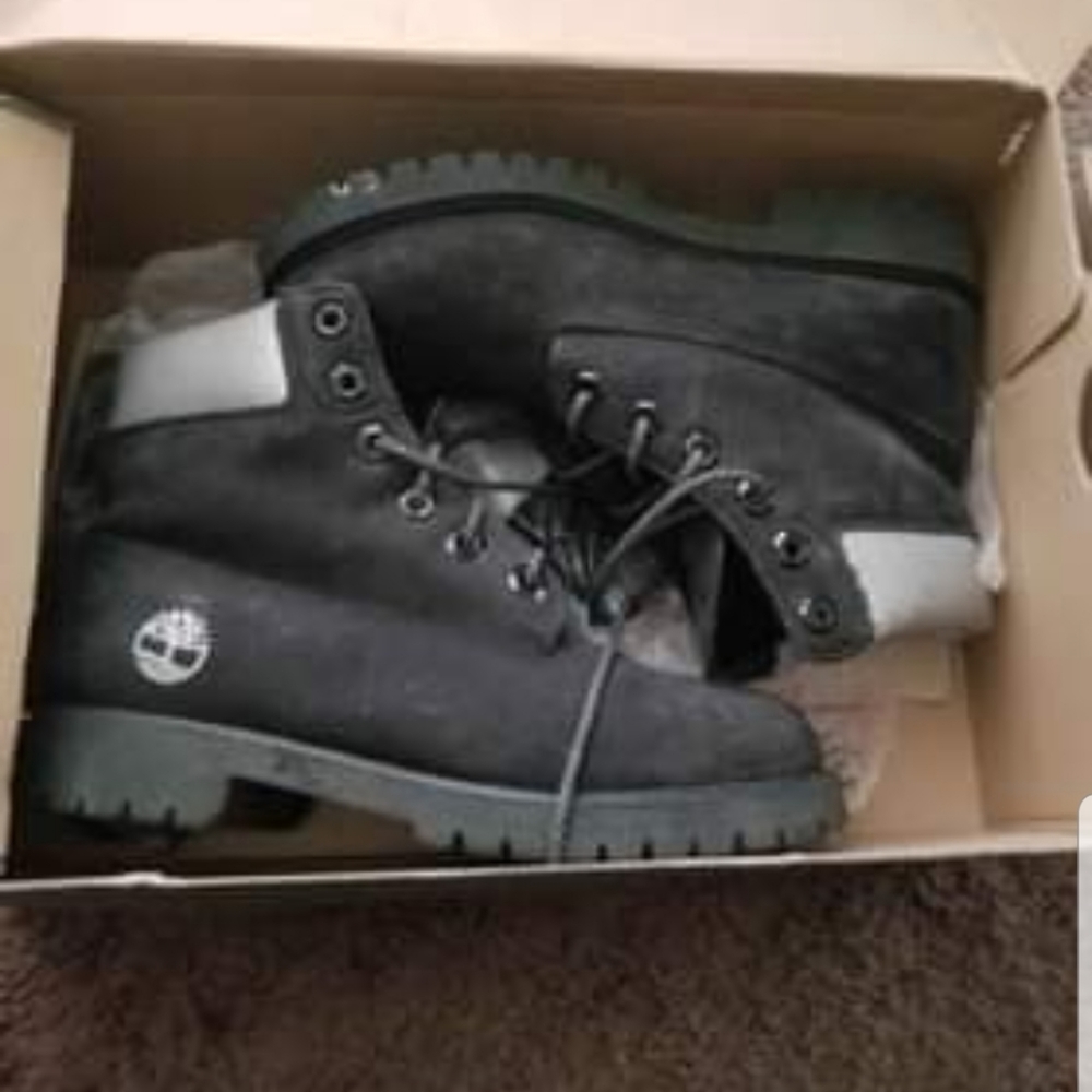 Timberland size 7